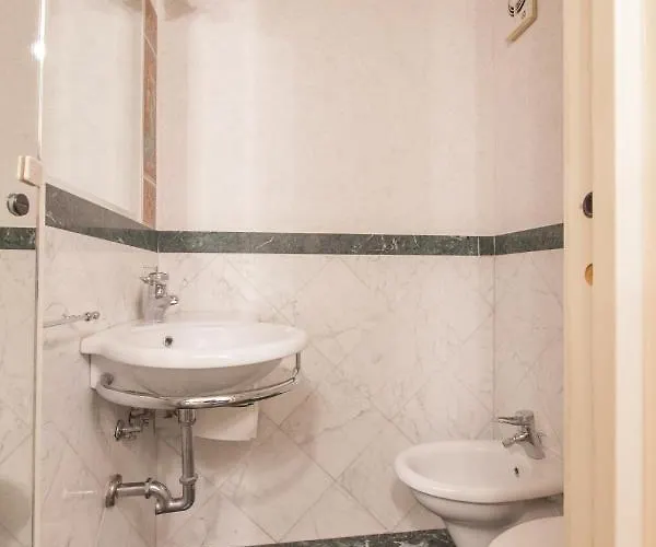 Gregoriana Apartament *